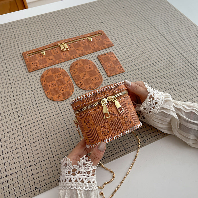 Trendy printed coin bucket bag