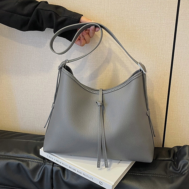 Handsewn shoulder bag with DIY material, perfect as a thoughtful gift