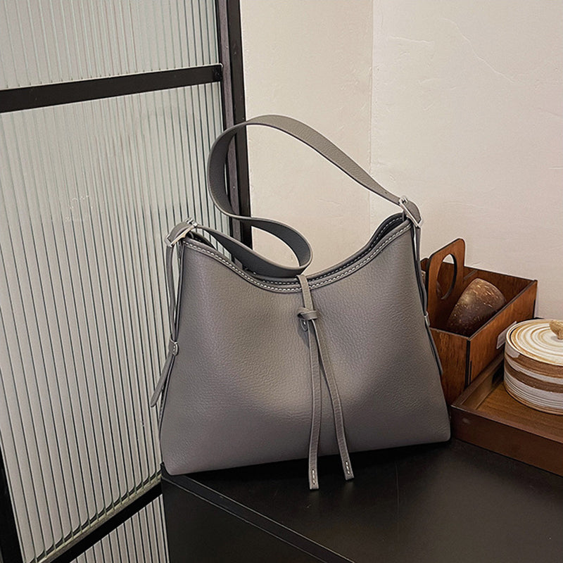 Handsewn shoulder bag with DIY material, perfect as a thoughtful gift