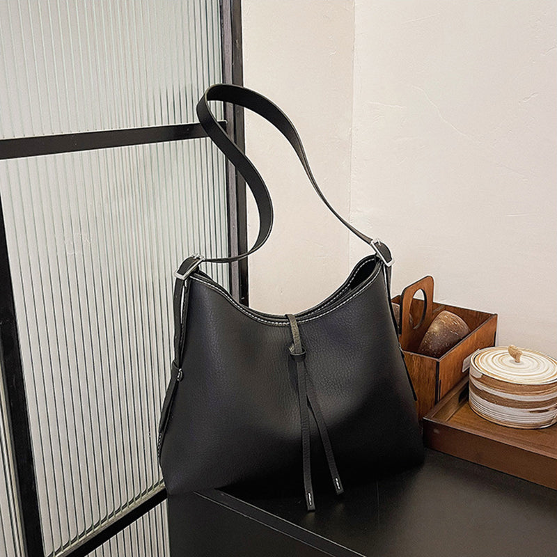 Handsewn shoulder bag with DIY material, perfect as a thoughtful gift