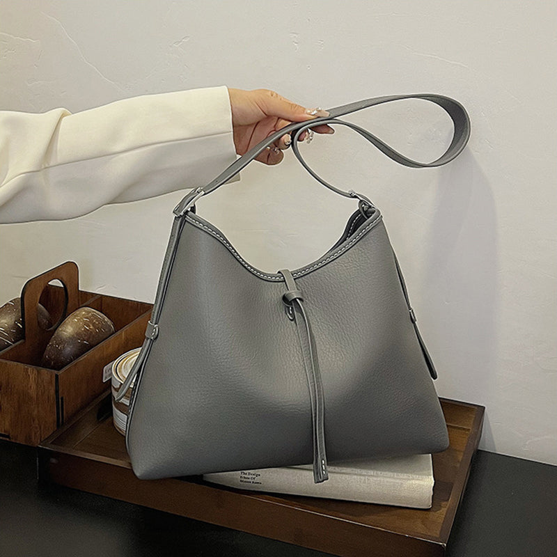 Handsewn shoulder bag with DIY material, perfect as a thoughtful gift