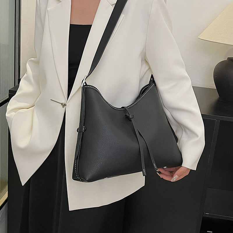 Handsewn shoulder bag with DIY material, perfect as a thoughtful gift