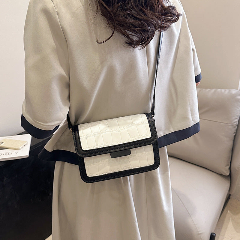 Gift simple texture contrast color small square bag