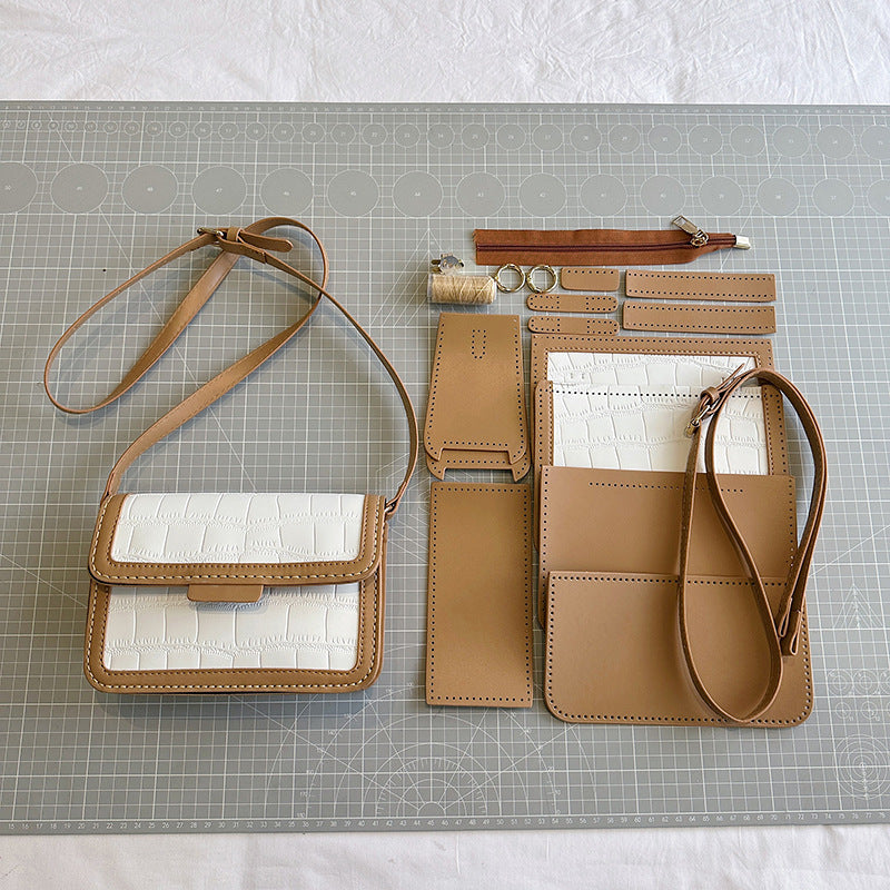 Gift simple texture contrast color small square bag