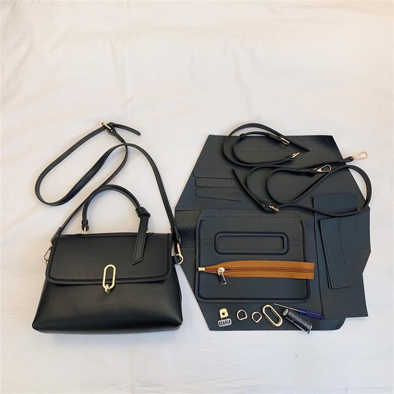 Handmade| Fashionable small square bag