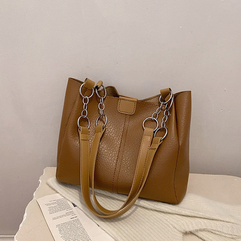 Create your very own handmade tote bag with this DIY material kit