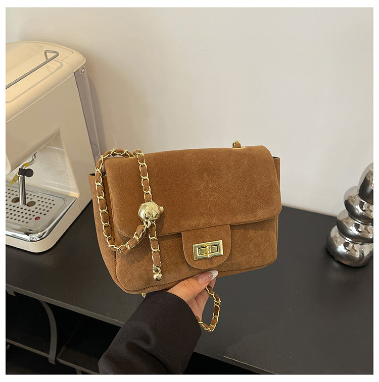 Handmade|  Little Chanel-style bag