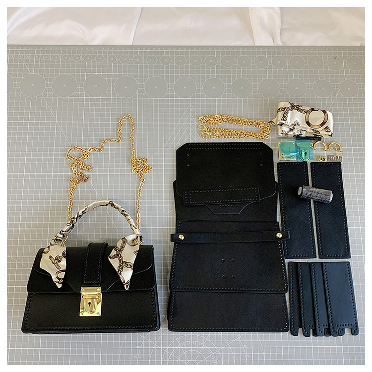 Handmade| Trendy tofu Bag